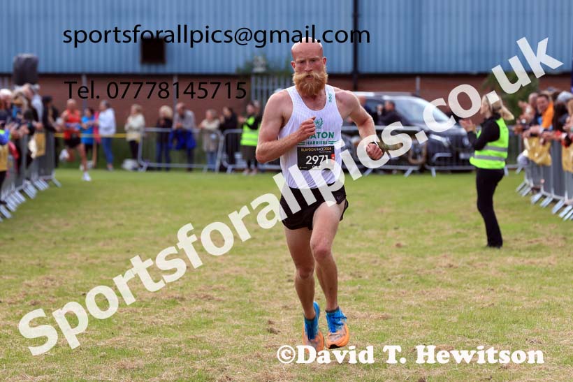 The 2024 Blaydon Race, Sunday, July 9th.  Photo: David T. Hewitson/Sports for All Pics